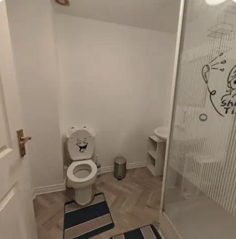 Kingdom Residence Manchester Extérieur photo