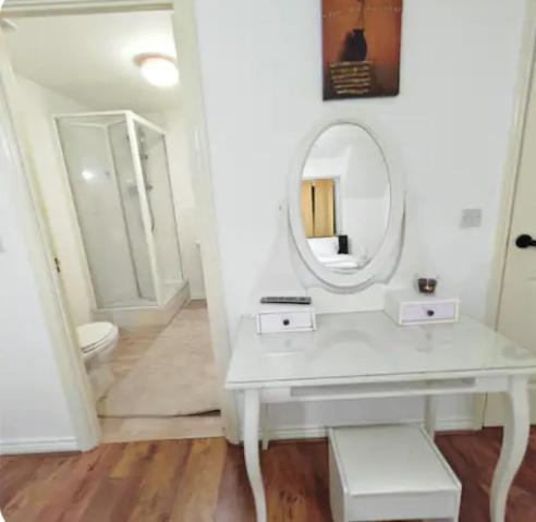 Kingdom Residence Manchester Extérieur photo