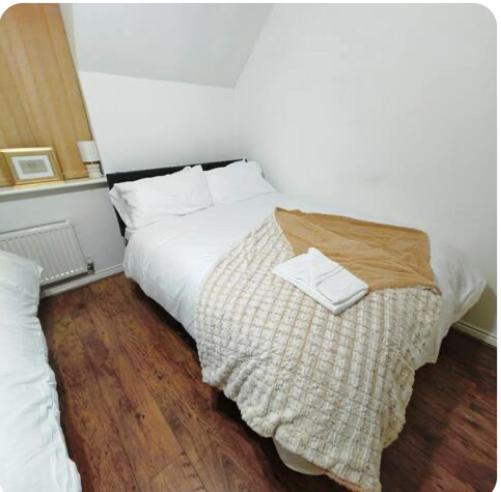 Kingdom Residence Manchester Extérieur photo